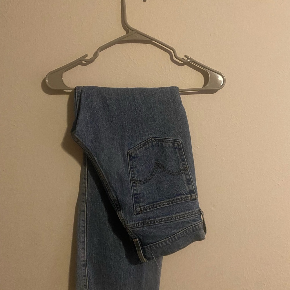 Two Toned Levi’s Wedgie Straight Denim Jeans